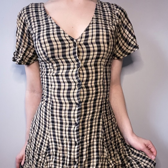 Bundle of Cute Tops!! - Picture 11 of 12